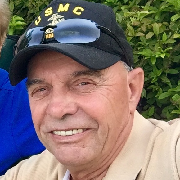 Harry Lorom - Poshmark Profile Picture of Harry Lorom (@uncas2729) on Poshmark