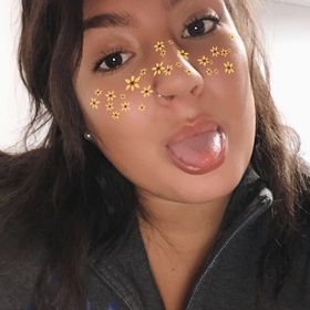 Profile Picture of Miranda Lovato (@Mirnlynn) on Pinterest