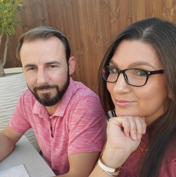 Profile Picture of Courtney Nottodayfb (@luxygrl83) on Poshmark