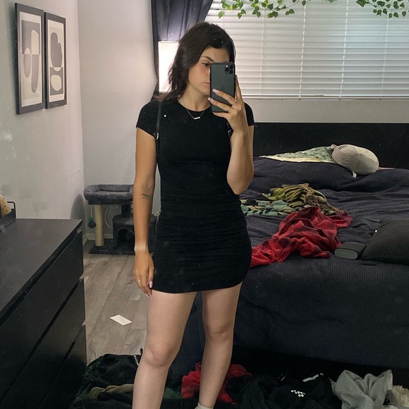 Profile Picture of Jessica Lifschultz (@jlifschultz) on Poshmark