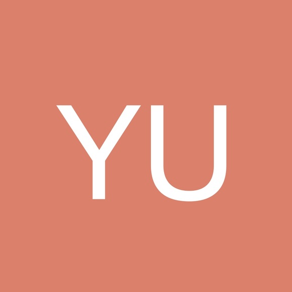 Profile Picture of Yanan Urekew (@haixksnnana) on Poshmark