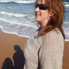 Profile Picture of Lisa Mann Simoes (@orbseeker7) on Twitter