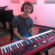 Profile Picture of Carter Bennett (@carterbennettmusic) on Youtube