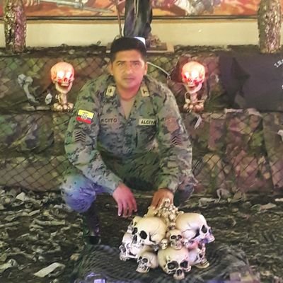 Profile Picture of GUSTAVO S. ALCIVAR C (@gsacnegro8) on Twitter