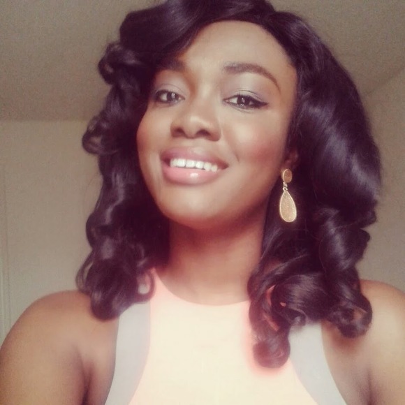 Profile Picture of Marilyn Martey (@lexyjay28) on Poshmark