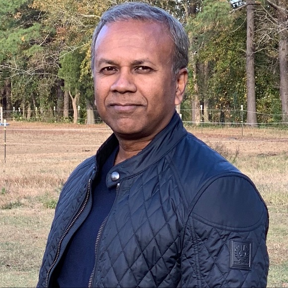 Profile Picture of Raj Guendoo (@rajng) on Poshmark