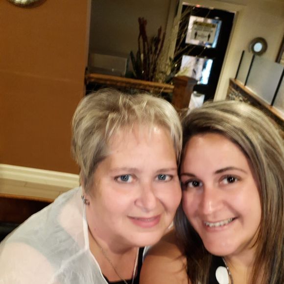 Profile Picture of Donalda Bouchard (@donaldabouchard) on Poshmark