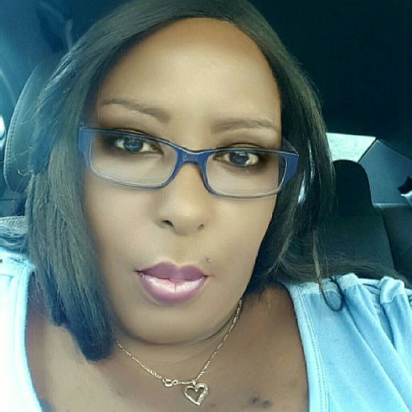 Profile Picture of Jackie Fletcher (@mimi011669) on Poshmark