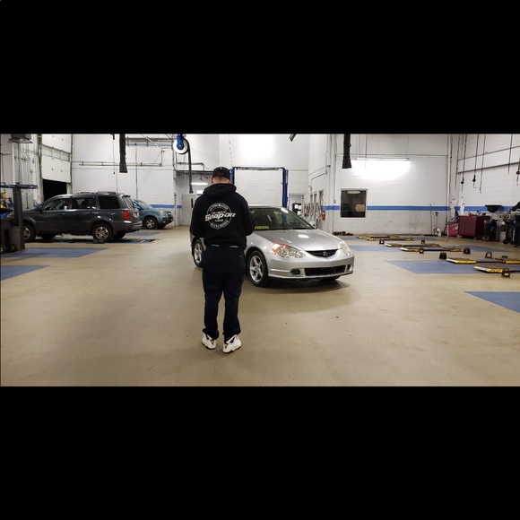 Profile Picture of Dennis Meyers (@dc5dennis) on Poshmark