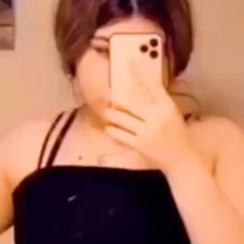 Profile Picture of Alethea (@aletheaay) on Tiktok