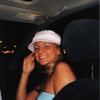 Profile Picture of Shannon Brainerd (@SLBX83) on Twitter