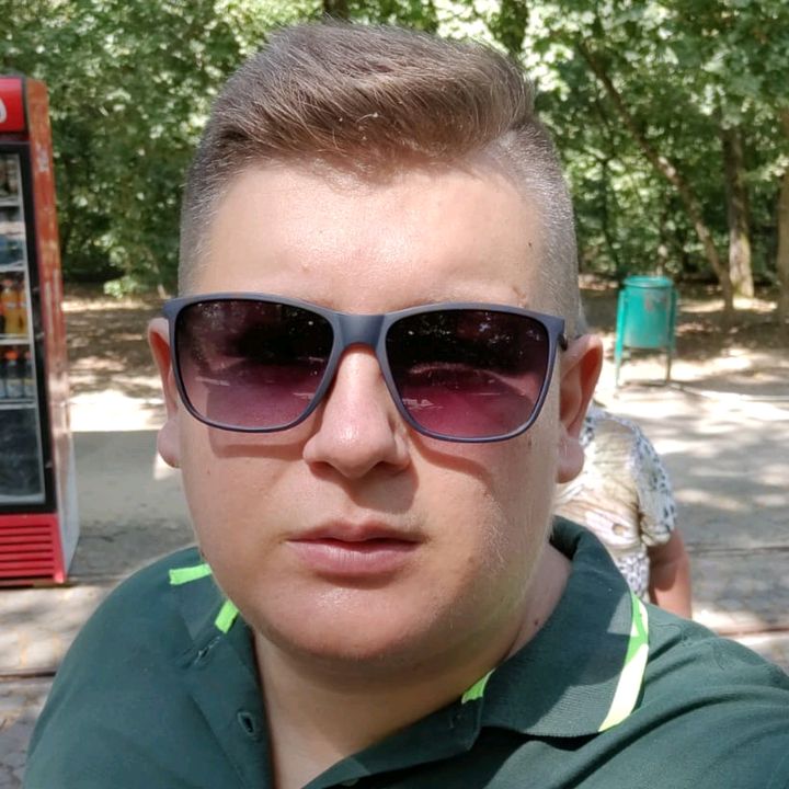 Profile Picture of PauLT (@paultpc) on Tiktok