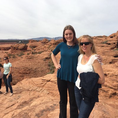 Profile Picture of Kelly Teuscher (@Kelly2sure1) on Twitter