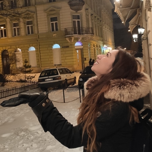 Profile Picture of Malika Kasimov (@malika_k) on Poshmark