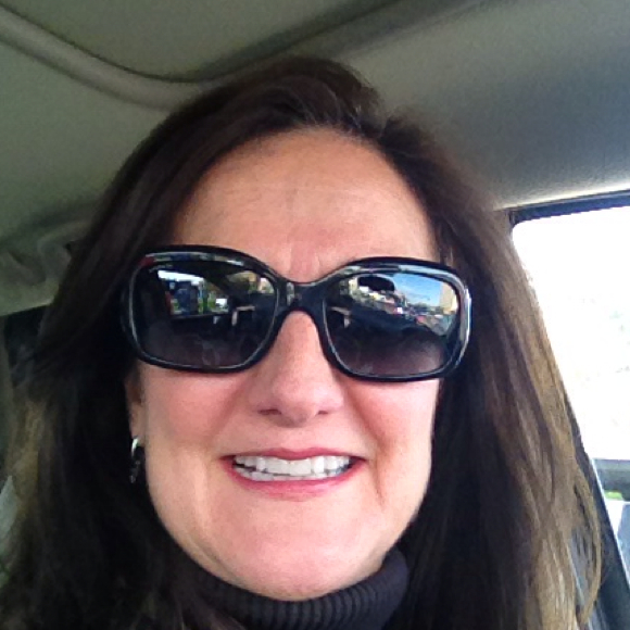 Profile Picture of Marjorie Maginn (@mmagin) on Poshmark