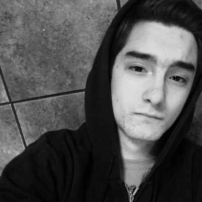 Profile Picture of Daniel Perron (@DanielPerron15) on Twitter