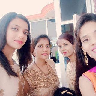 Profile Picture of Rachna Shetty (@rachna.shetty.313) on Facebook