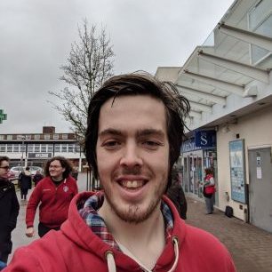 Profile Picture of Alex Holmes (@AlexHolmes95) on Twitter