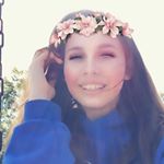 Profile Picture of 🐚🏔Melanie Orme-Osmulski🏔🐚 (@mellosmulskiii) on Instagram