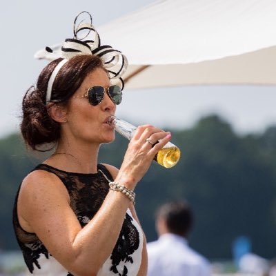 Profile Picture of Lisa (@lisamcclinton10) on Twitter