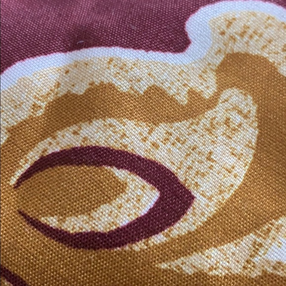 Naomi Samuel - Poshmark Profile Picture of Naomi Samuel (@naomy23) on Poshmark