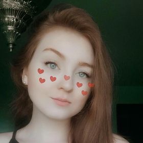 Profile Picture of Danielle Sturgeon (@daniellesturgeo) on Pinterest