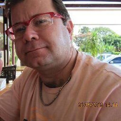 Profile Picture of Carlos Castro (@2frederico) on Twitter
