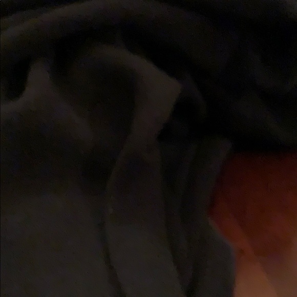 Profile Picture of Nathan Longoria (@nathanl68) on Poshmark