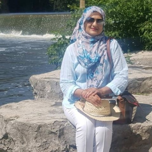 Profile Picture of Aisha Syed (@aishasyed934) on Poshmark