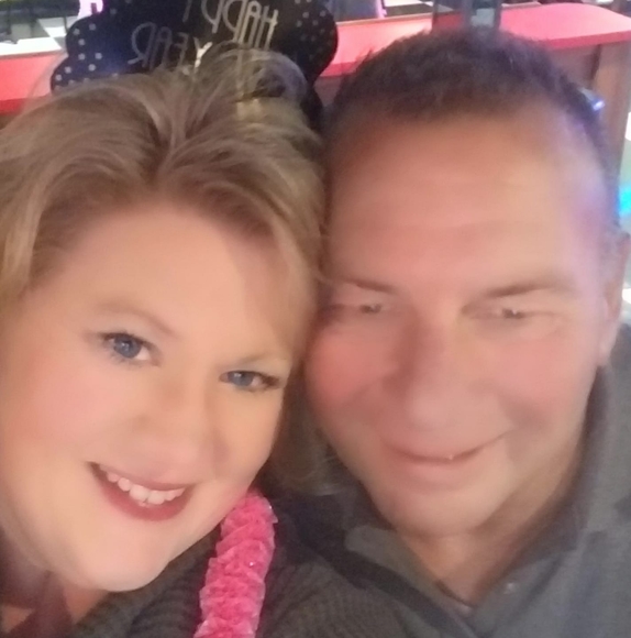 Mark vaughn Donna vaughn - Poshmark Profile Picture of Mark vaughn Donna vaughn (@donnamark1) on Poshmark