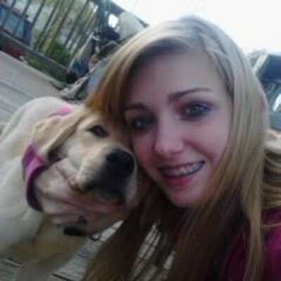 Profile Picture of Lindsey McGee (@LindseyMcGee17) on Twitter