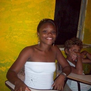 Profile Picture of Eloisa Natividade Pereira (@264654616) on Myspace