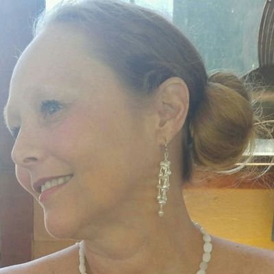 Profile Picture of Kellie Gaines (@KellieGaines22) on Twitter