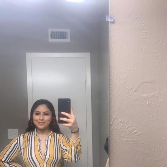 Profile Picture of Lizeth Coronado (@lizethcorona744) on Poshmark
