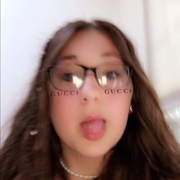 Profile Picture of Tatum Takats (@tatumtakats) on Poshmark
