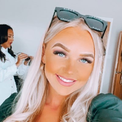 Profile Picture of Jessica (@jess1bates) on Twitter