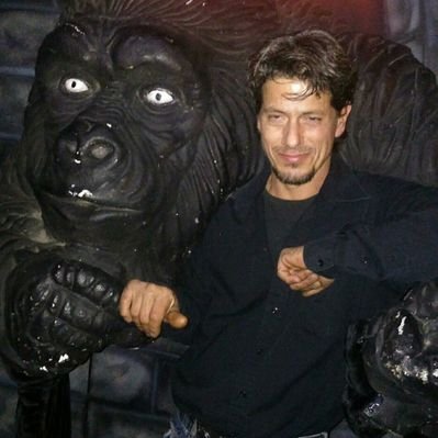 Profile Picture of Nick Calvo (@nickthebrick69) on Twitter