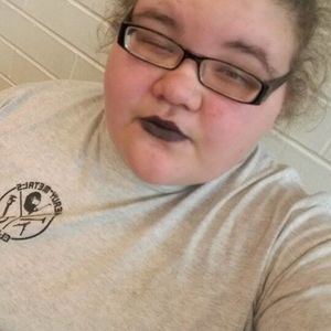 Profile Picture of Courtney Pitts (@lovenikki8300) on Myspace