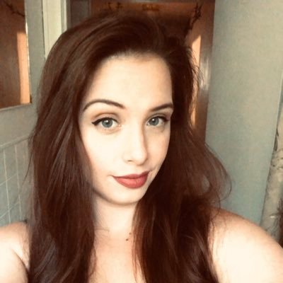 Profile Picture of Miranda Griffith (@messybunhustle) on Twitter