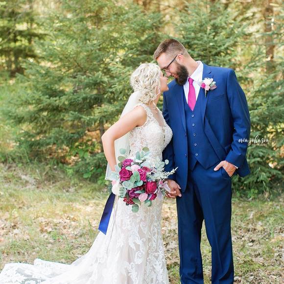 Profile Picture of Justine Upham (@uphamj) on Poshmark