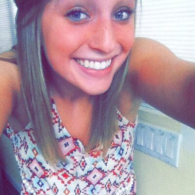 Profile Picture of Rachael Yoder (@Rachee_poo) on Twitter