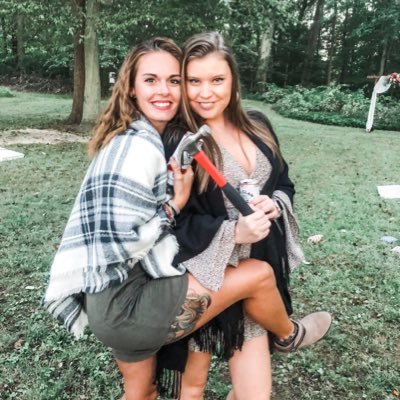 Profile Picture of Caitlyn Page (@CaitlynMPage) on Twitter