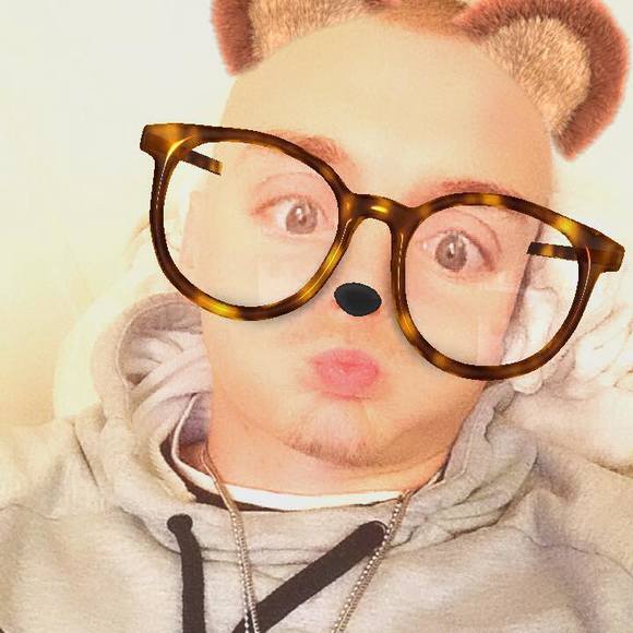 Profile Picture of Tim Mann (@tjayymann) on Poshmark