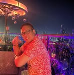 Profile Picture of Chung Thompson Nguyen (@abigail.james.904) on Facebook