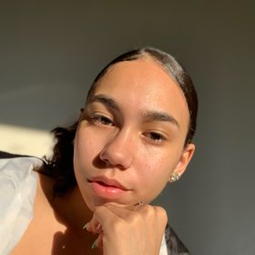 Profile Picture of Julissa Robles (@julissarobles) on Pinterest