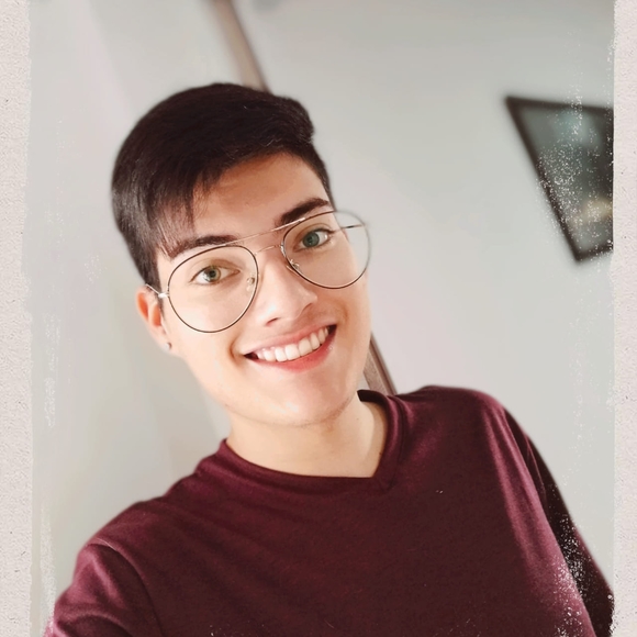 Profile Picture of Andrés felipe Trujillo taborda (@aftt) on Poshmark