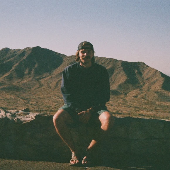 Profile Picture of Topher Reicher (@tophers_threads) on Poshmark