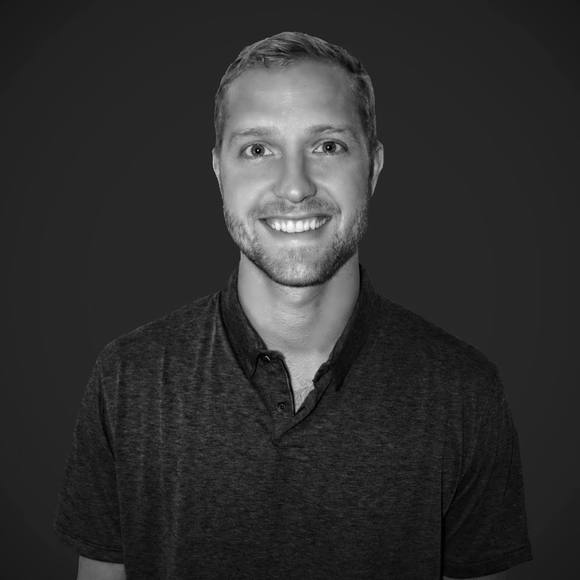 Profile Picture of Chris Runyon (@chrisrunyon) on Poshmark