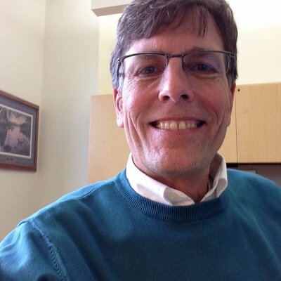 Profile Picture of Bill Simon (@baelsimon) on Twitter