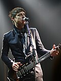 Profile Picture of Jamie Hince - Wikipediaon Wikipedia